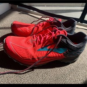 Brooks Mazama Trail Running Shoes